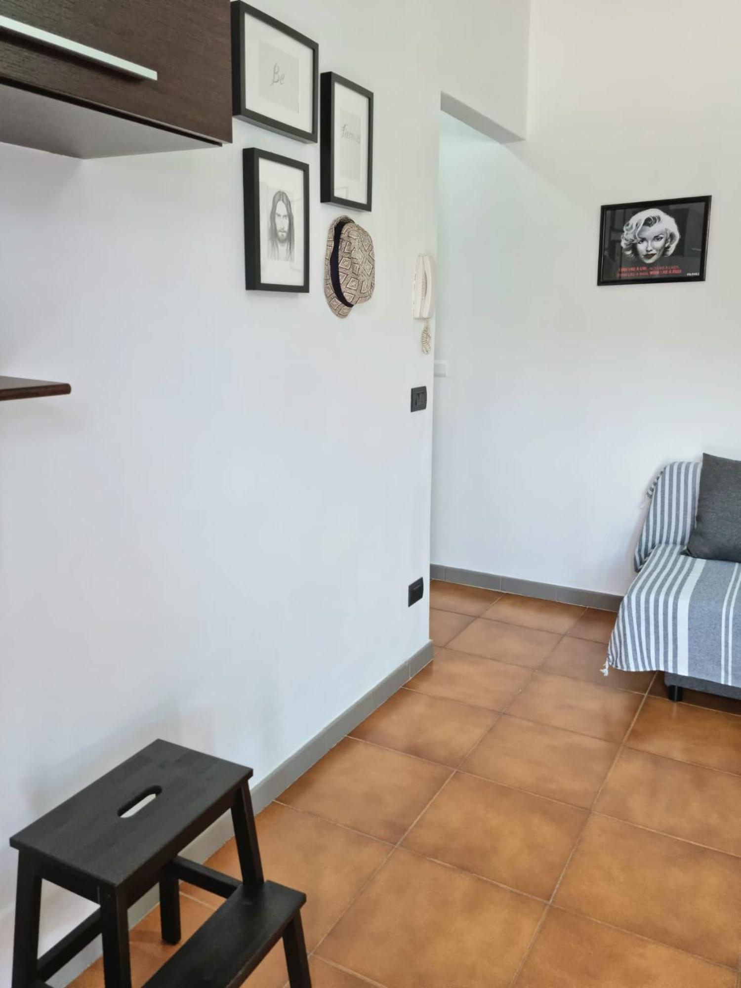 Home of Fame Gallery Apartments Olbia Exterior photo